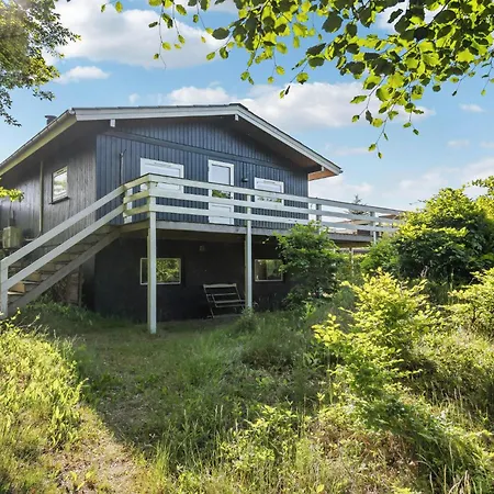 Gorgeous In With House A Panoramic View *